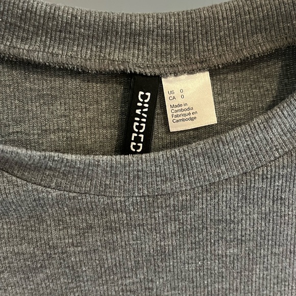 H&M Bodycon Dress - Picture 2 of 3